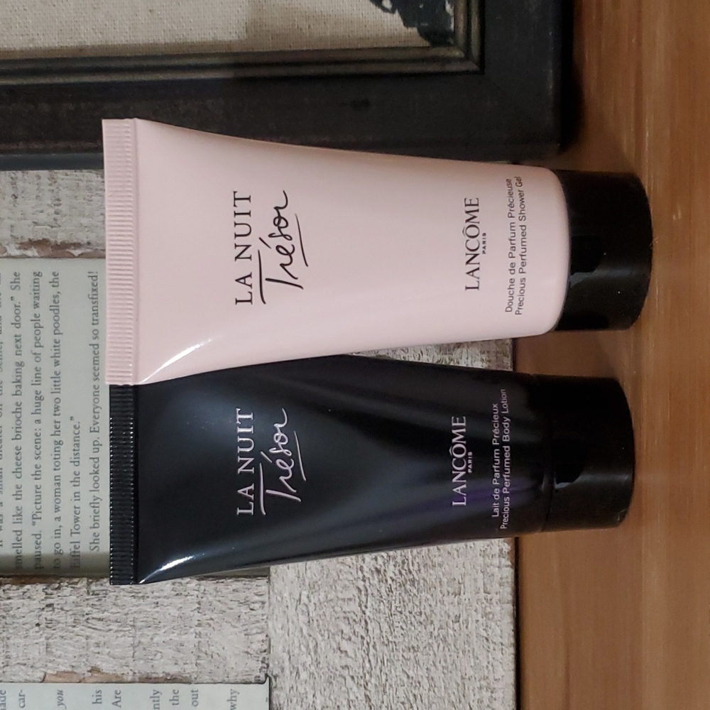 La Nuit Trésor Lotion and Shower Gel 50 ml 1.7 oz Set Duo